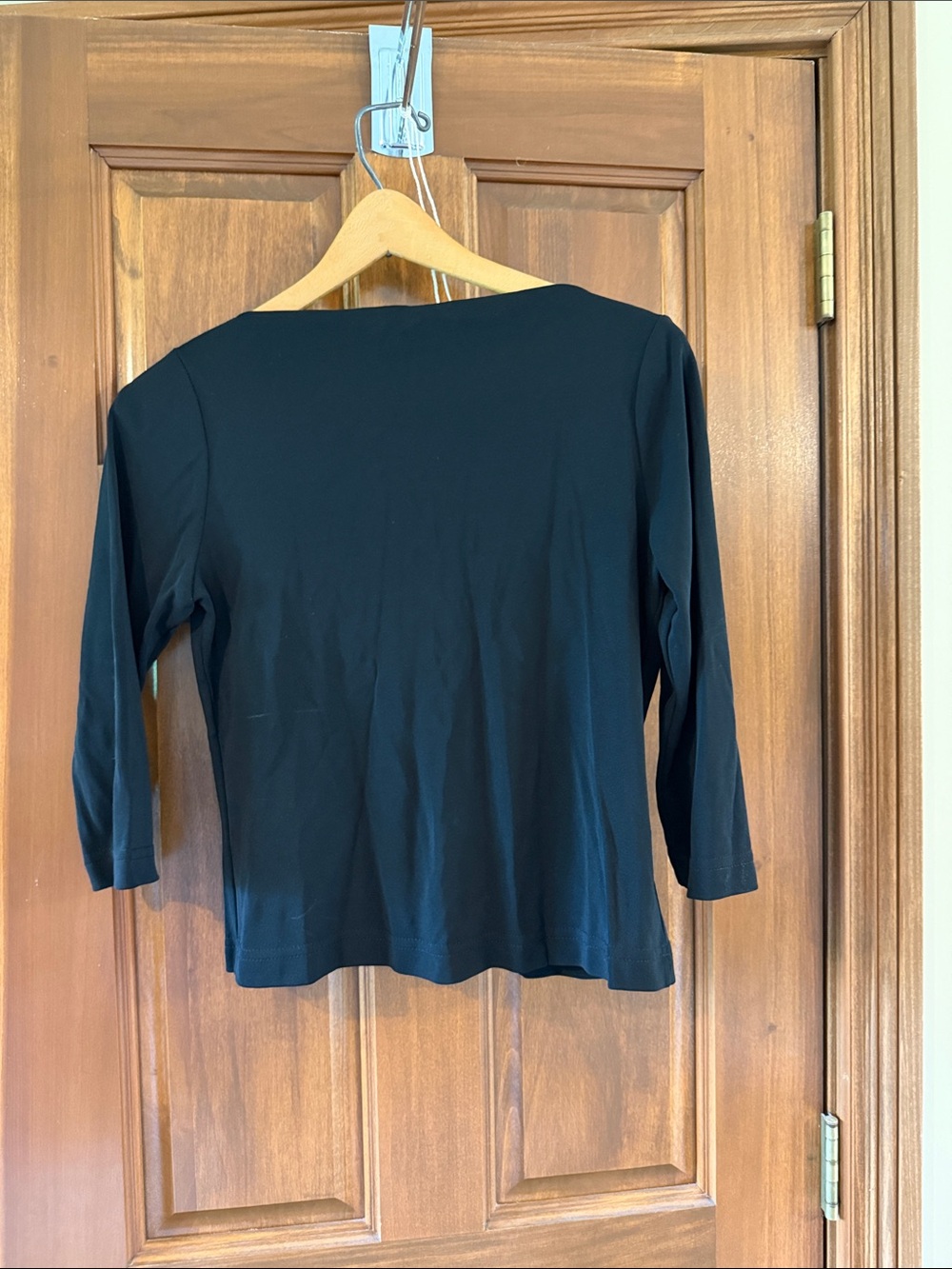Women's Black Boatneck Long Sleeve Top